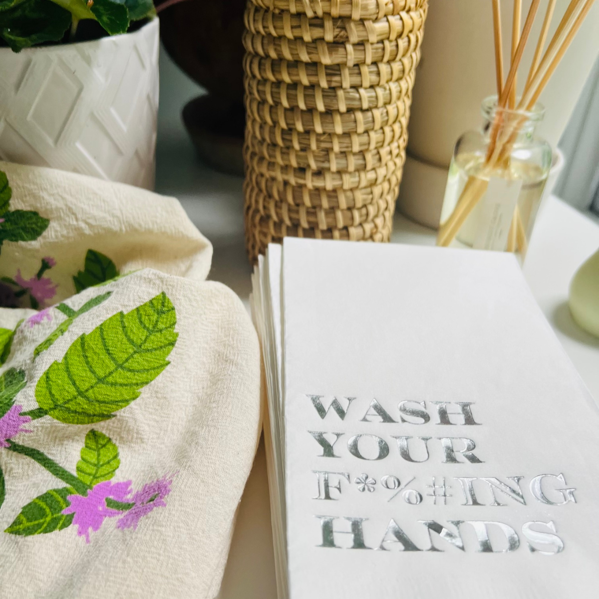 Wash Your F*%#ING Hands Paper Guest Towels: Gold