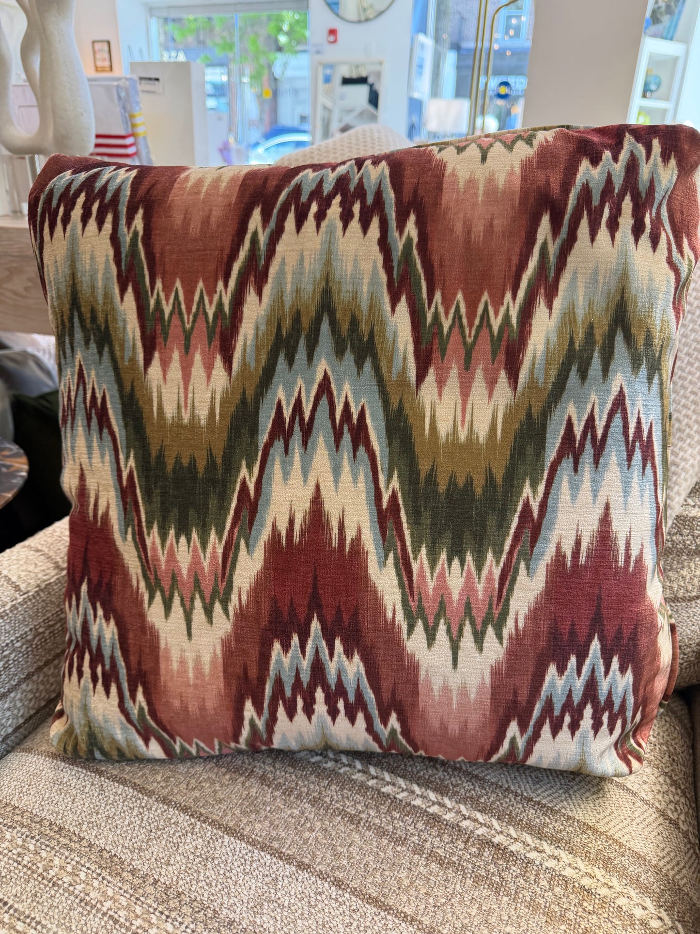 Gulzar Red Pillows