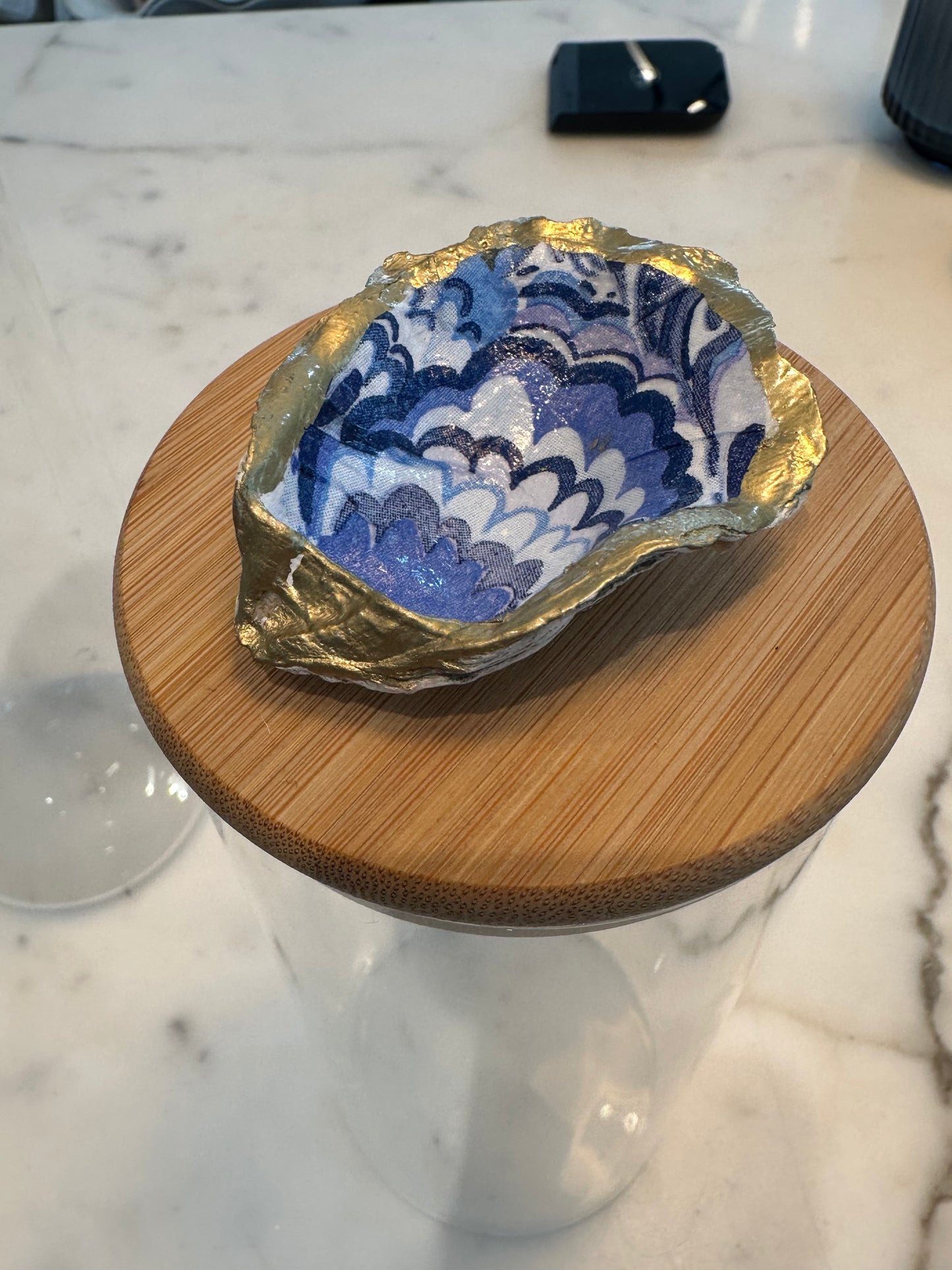 Oyster Shell Jar / Jumbo