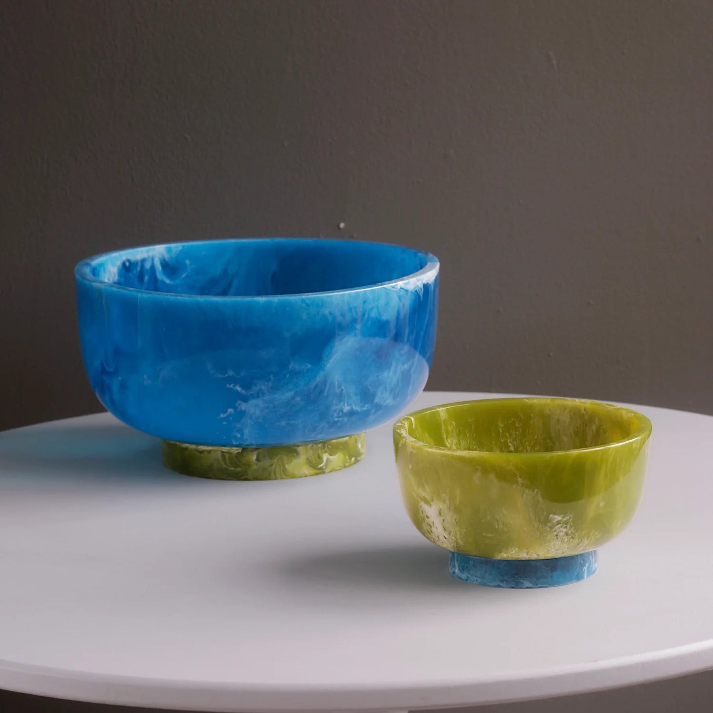 RESIN Rio Small Bowl with Base (Green and Blue)