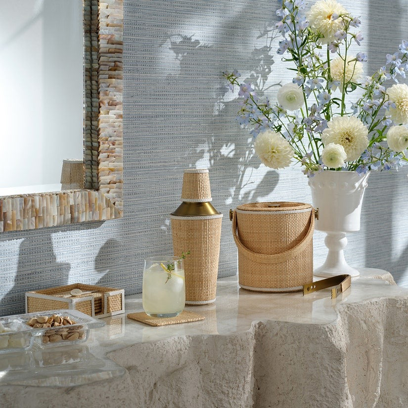 Gable Natural/White, Cocktail Shaker, Raffia/Leather/Gold