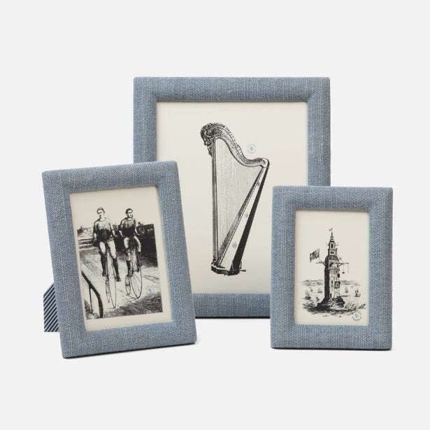 Kemi Light Blue Frame 4" x 6"