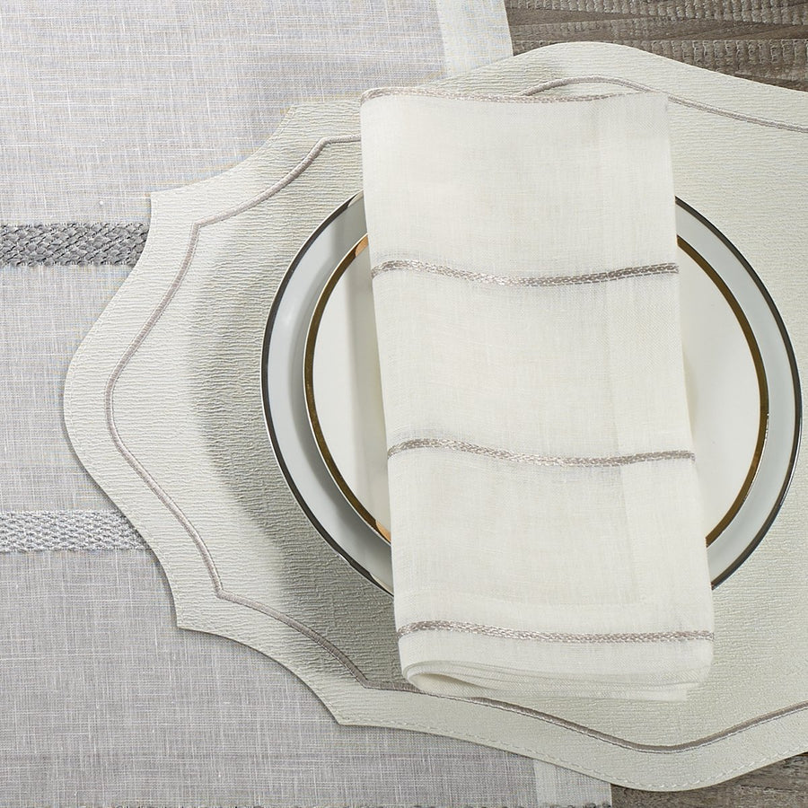 Metallic Thread Napkins / Silver Set of 4
