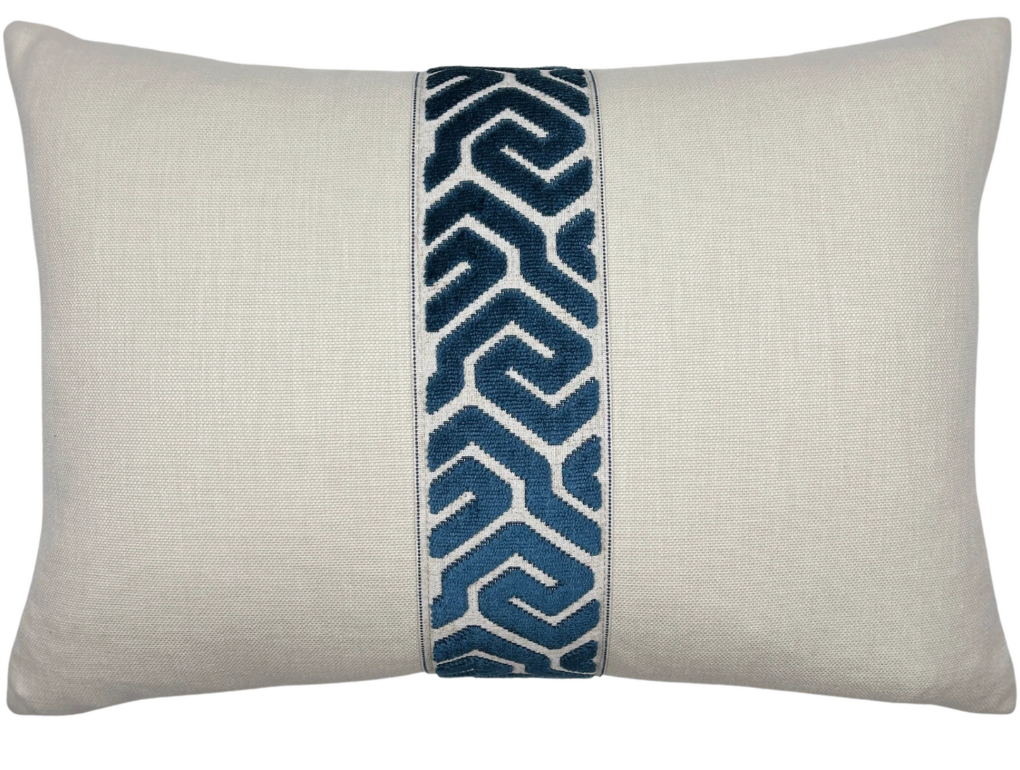 Lennon Pillow / Admiral Sand, 14" x 20"