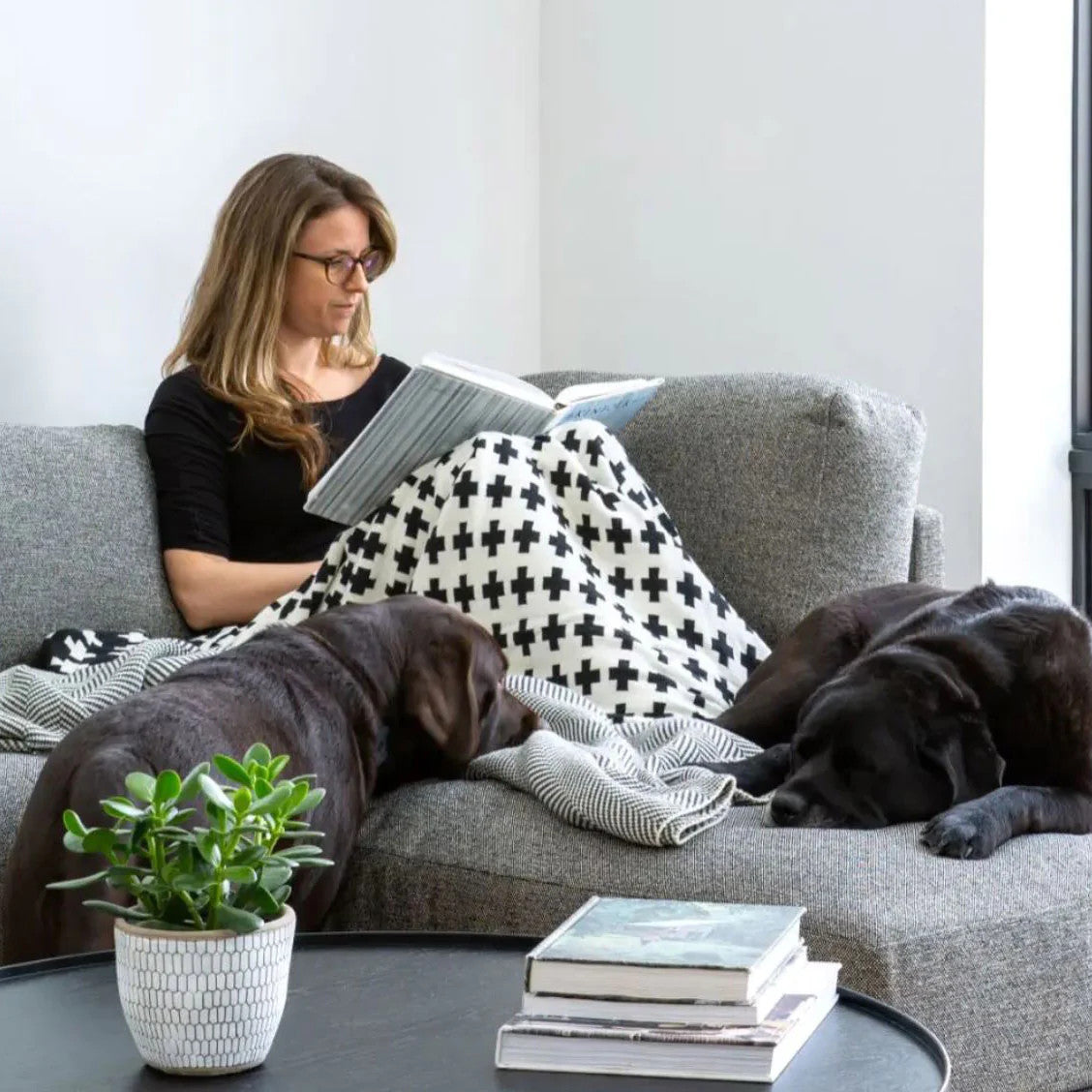 Reversible Wool Small Cross Throw - Ivory/Pewter