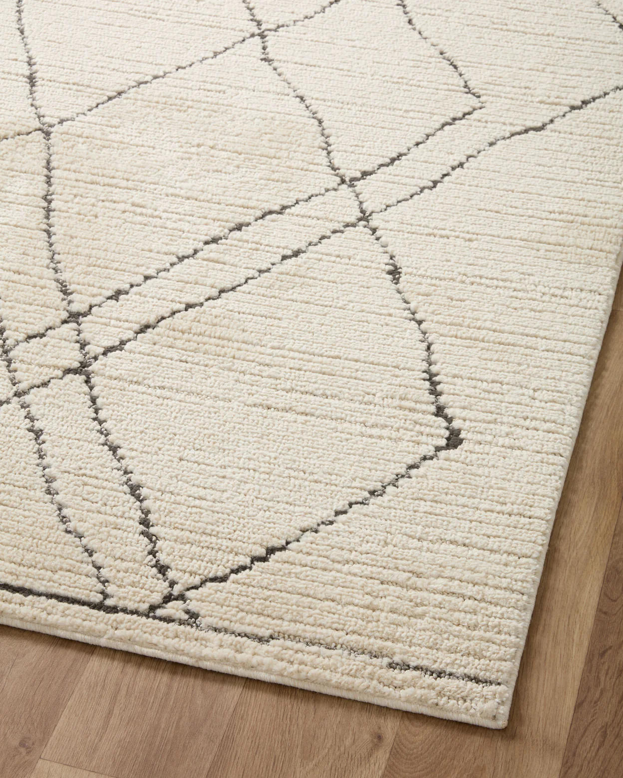 FAB-02 Ivory / Charcoal Rug,7'10 x 10'