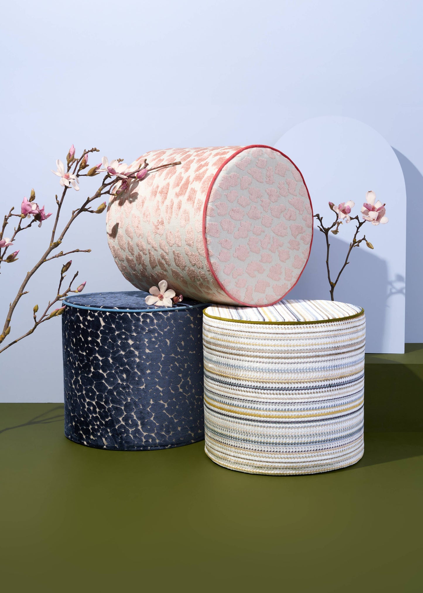 Perch Madison - cadet blue stool w/ cord