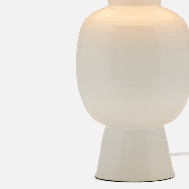 White Fausta Table Lamp