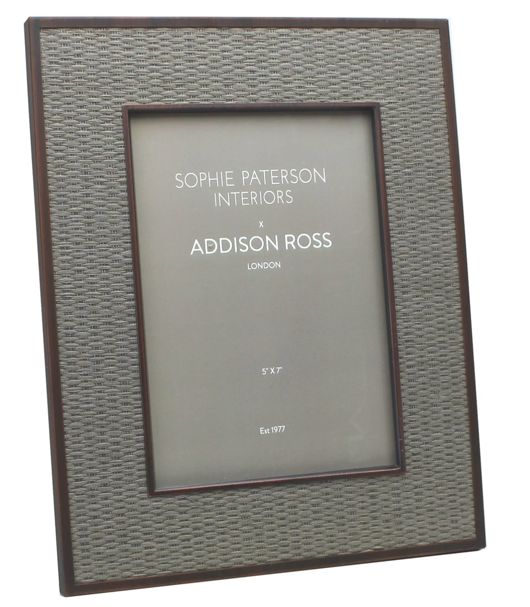 Faux Storm Rattan Frame 8x10