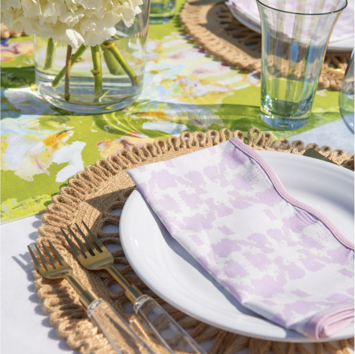 Mosaic Lavender Scalloped Dinner Napkins