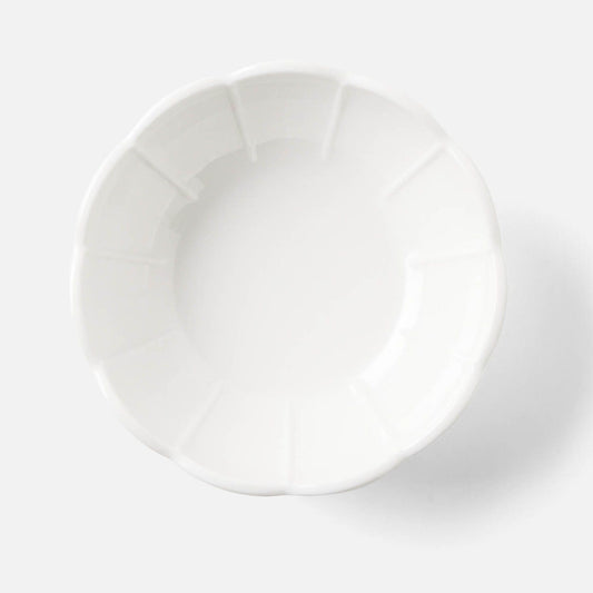 Iris White Scallped Ice Cream Bowls in Melamine