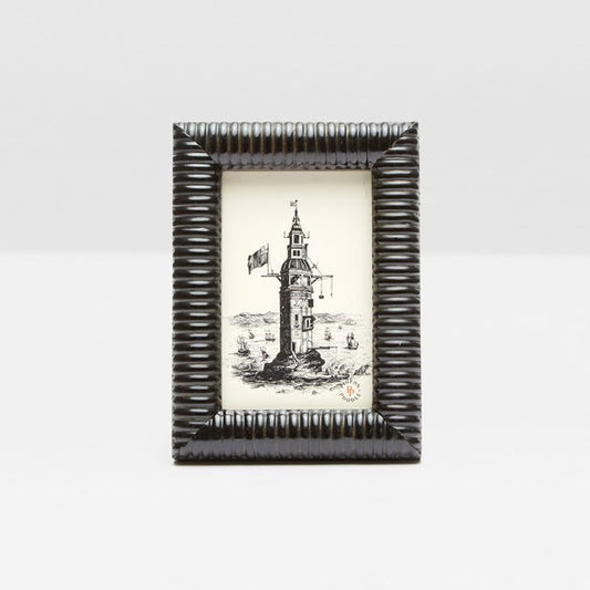 Metz Lacquered Black Frame, 5" x7"