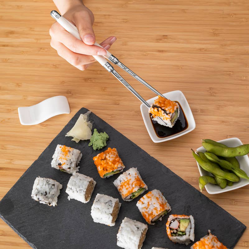 French Home Chopsticks and Rests with Sauce Bowls - Thumbnail 5