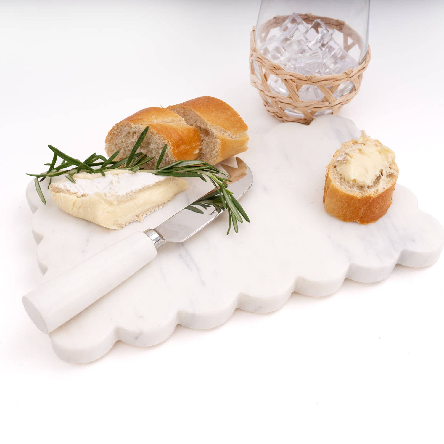 White Marble Scalloped Cheese Board & Knife Set - Thumbnail 2
