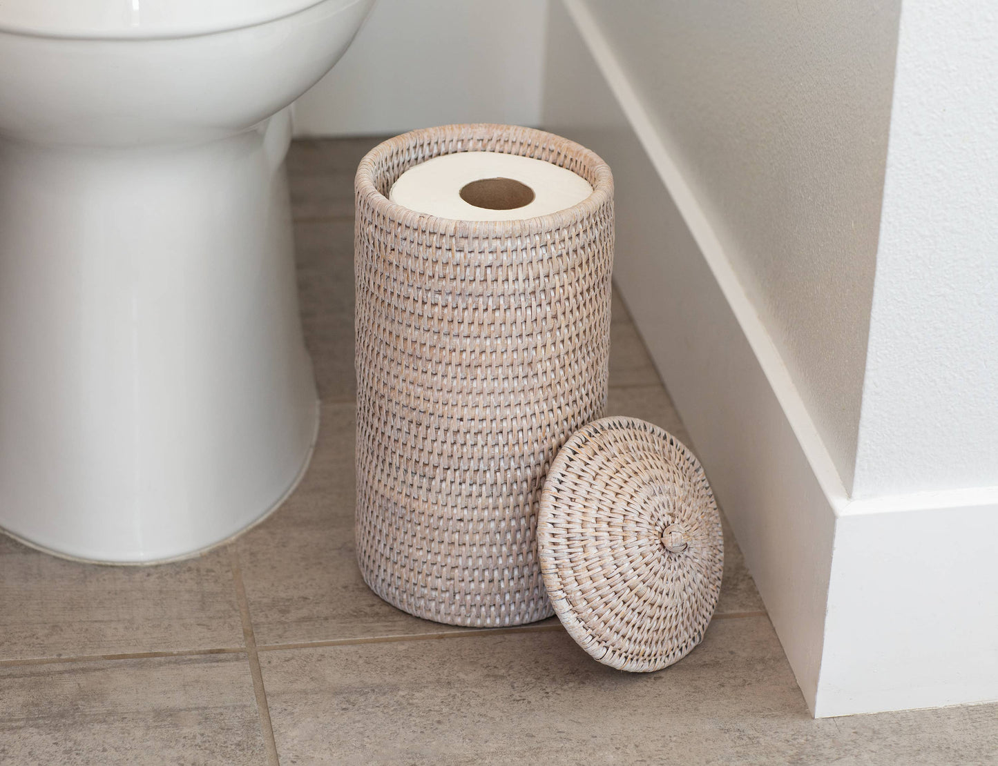 Artifacts Rattan™ Double Toilet Roll Holder: Tudor Black