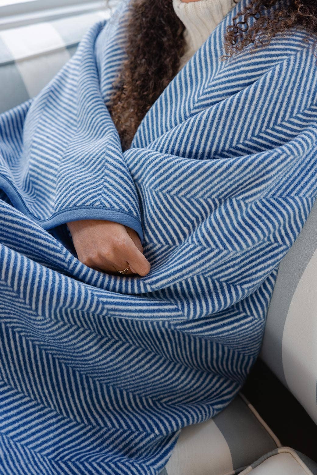 Harborview Herringbone Cornflower Blanket: Family-Size