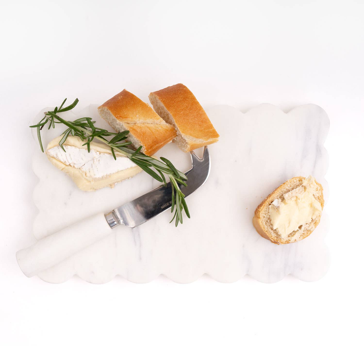 White Marble Scalloped Cheese Board & Knife Set - Thumbnail 5