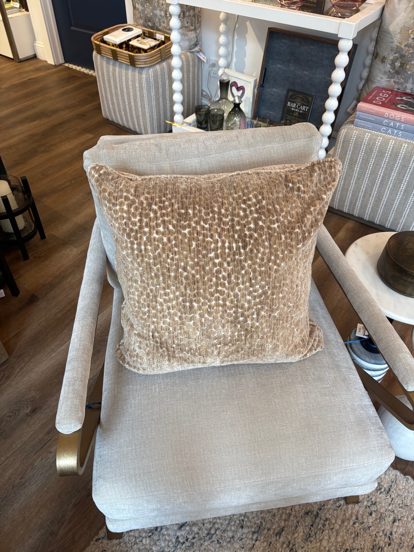 TP 20 / Gumdrop Honey Pillow