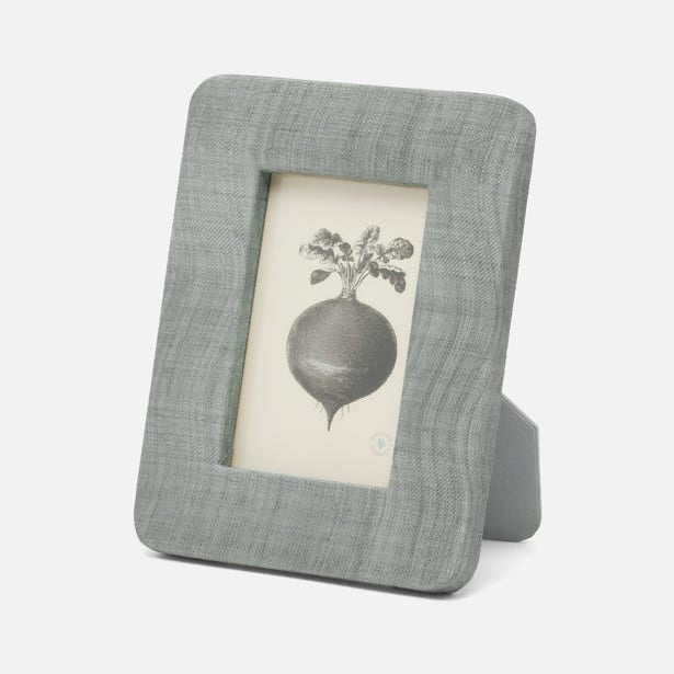 Halle Bullet Gray Silken Abaca 4" x 6" Frame