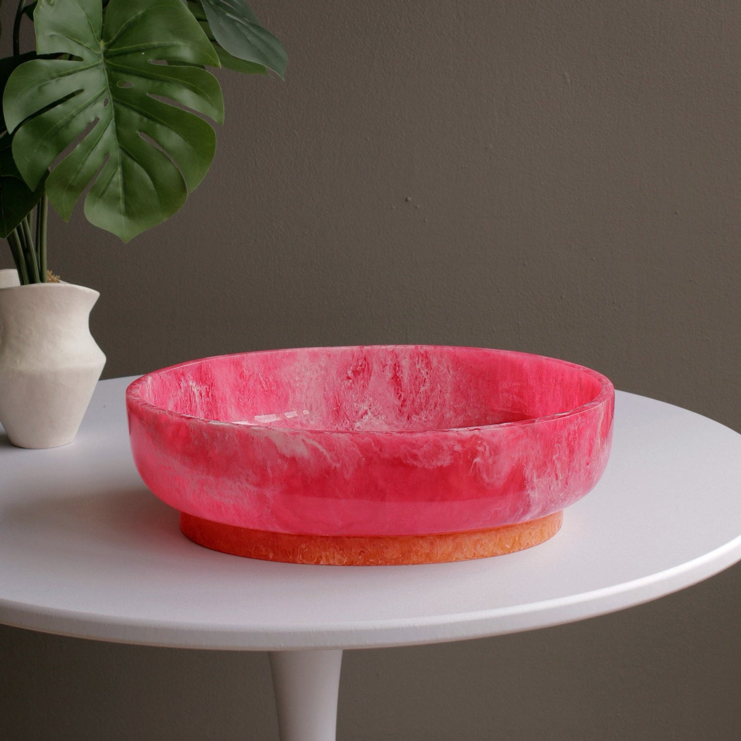 Rio Resin Large Oval Bowl / Pink and Orange
