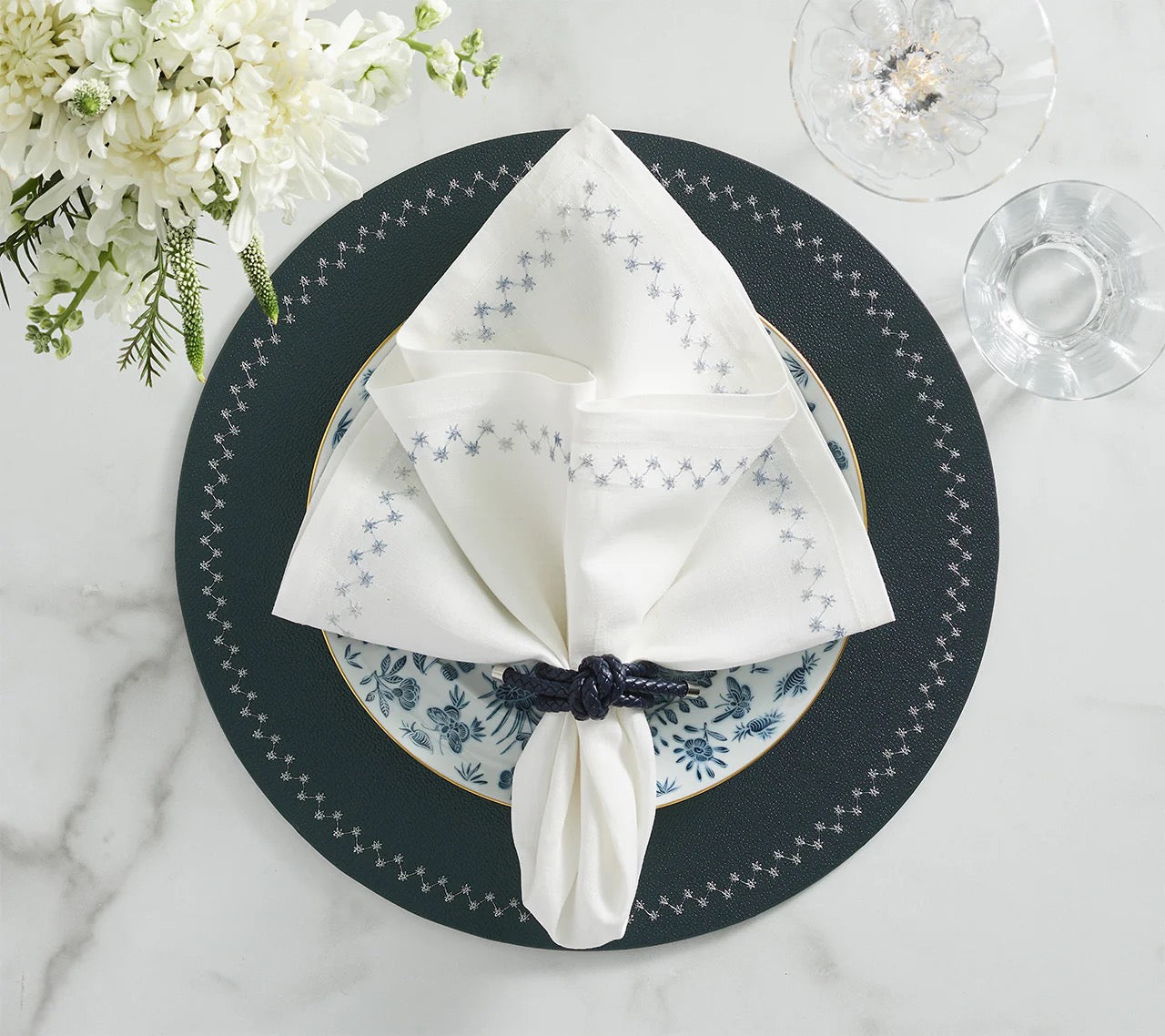 Rope Knot Napkin Ring in Navy, Set of 4