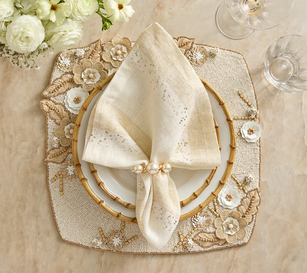 Pearl Drift Napkin Ring in Pearl & Gold, Set of 4