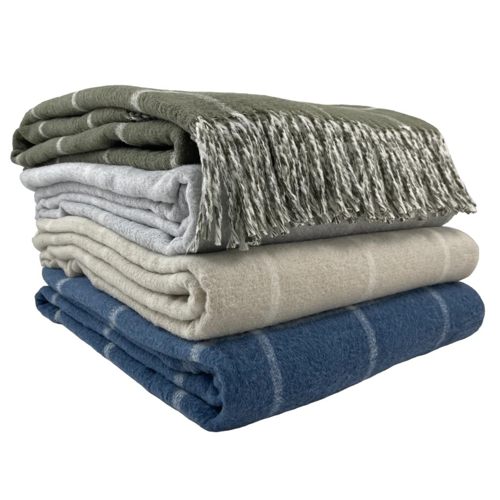A Soft Idea Window Pane Plaid Throw - Thumbnail 2