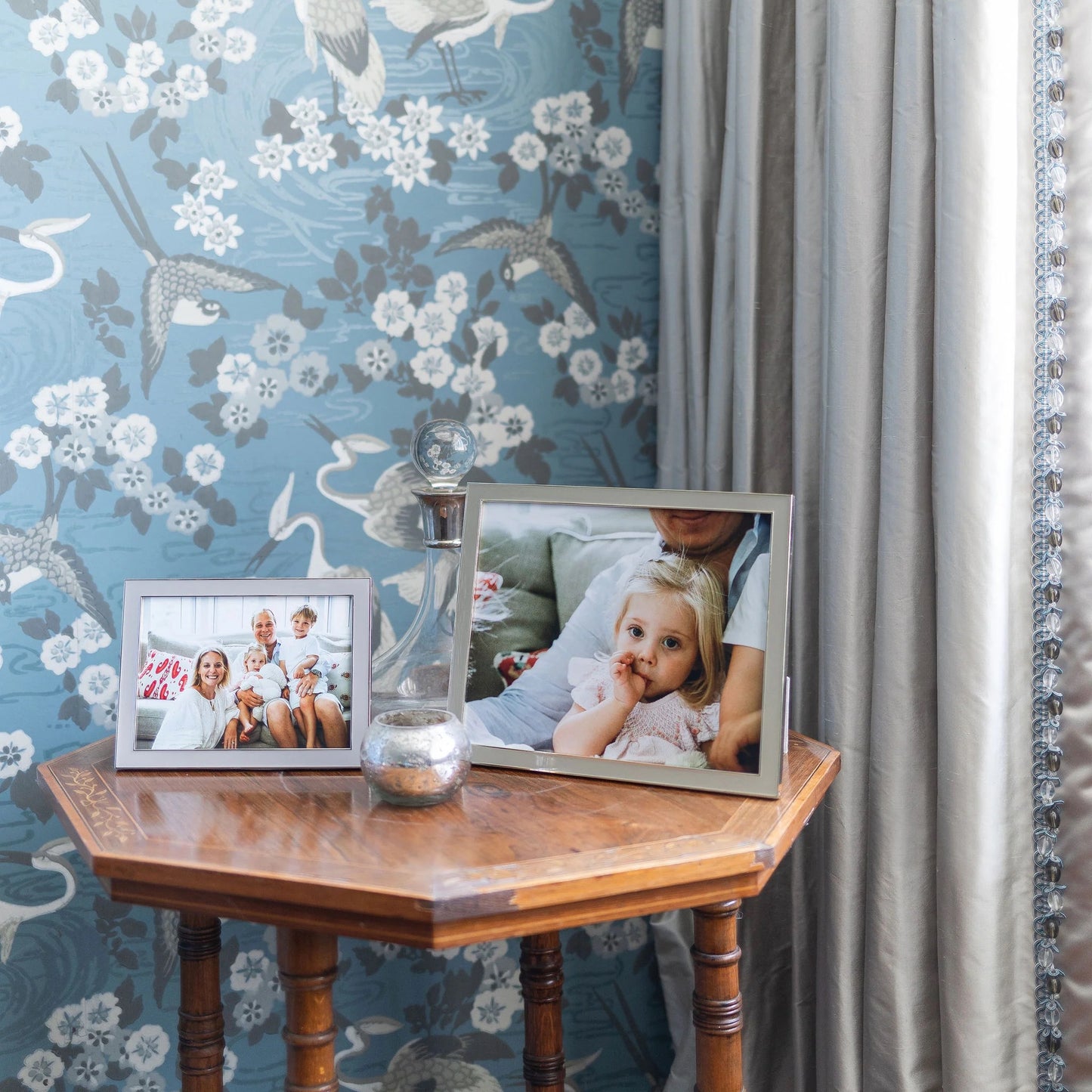 Chiffon Enamel Frame / 5" x 7"