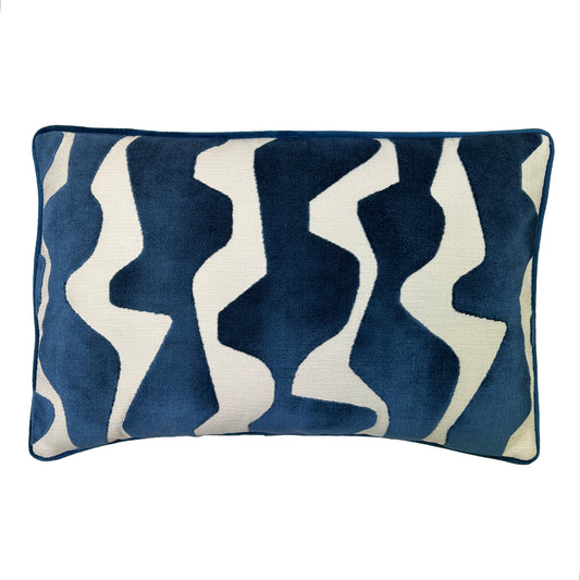 Kaimu Lapis 22" Pillow