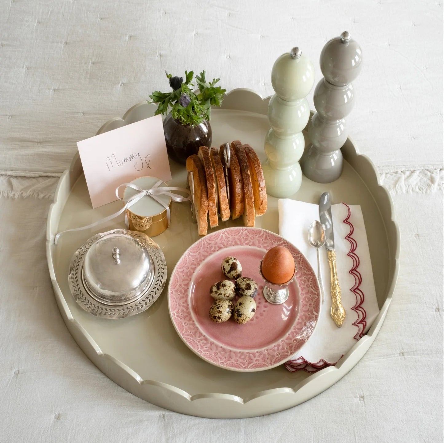 Chiffon Lacquer Grey Bobbin Salt/Pepper Mill