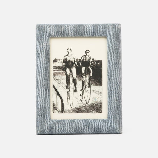 Kemi Light Blue Frame 4" x 6"