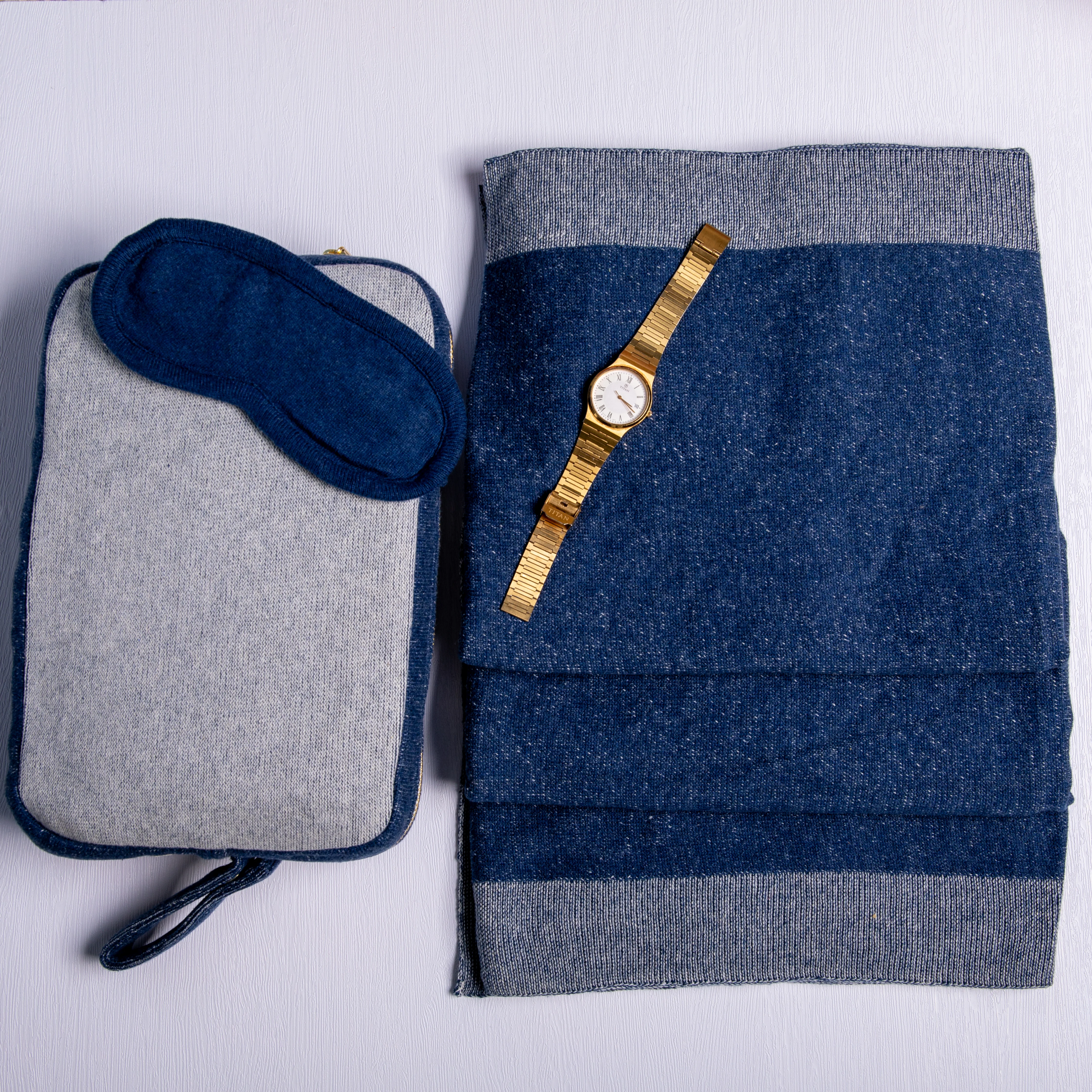 Travel Set - Reversible Solid Navy/Vanilla - Thumbnail 2