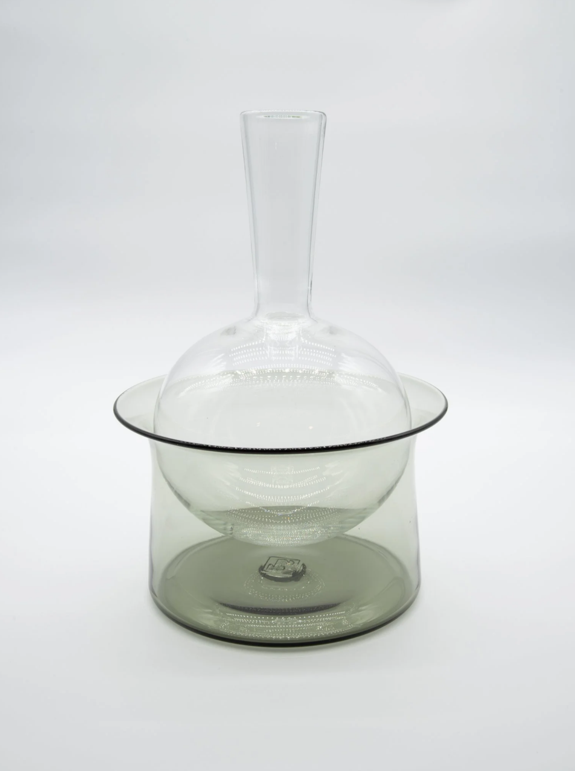Equilibrium Decanter - Smoke
