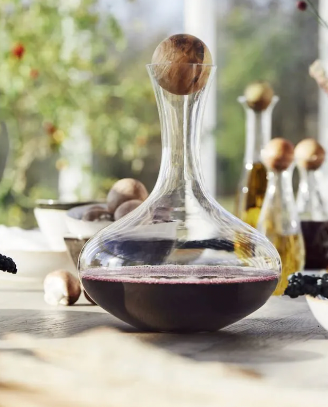 Nature Red Wine Carafe with Oak Stopper