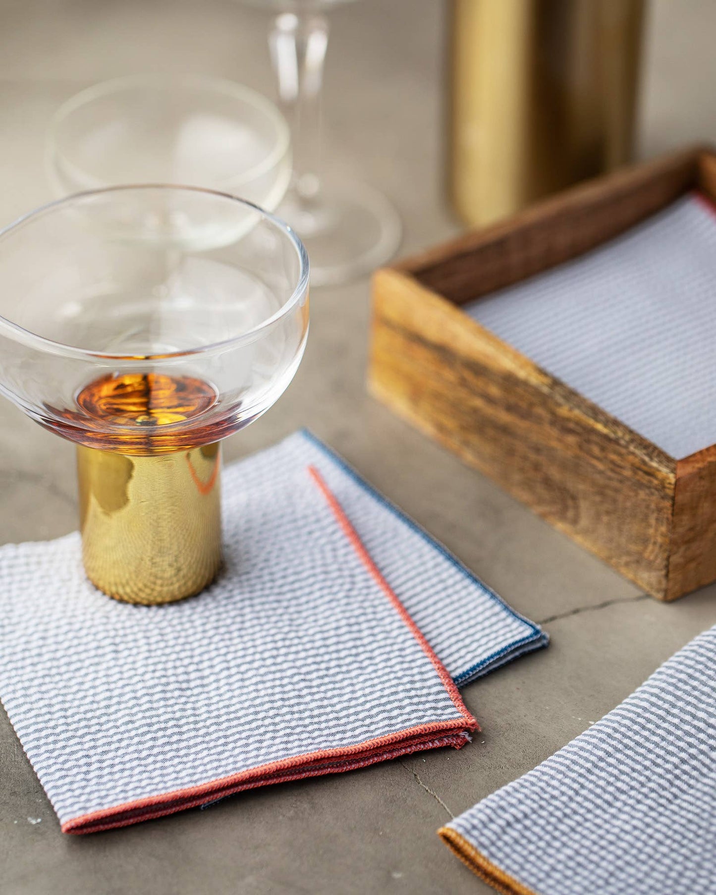 Grey Seersucker Cloth Napkins with Colorful Edges, set of 8: 20inch dinner