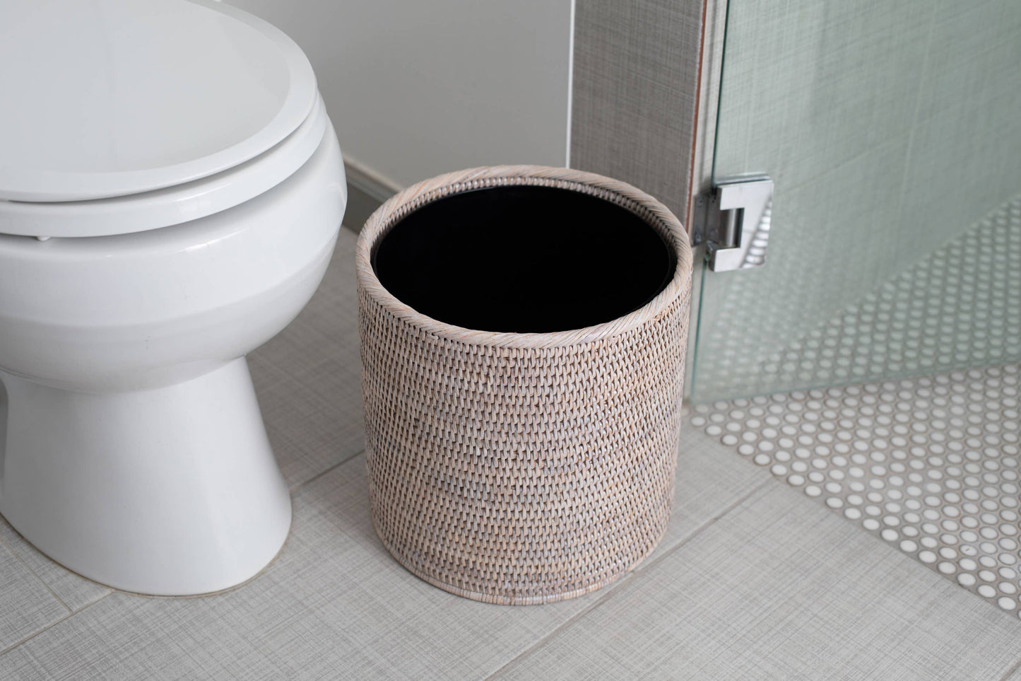 Artifacts Rattan™ Round Waste Basket with Metal Liner: Tudor Black