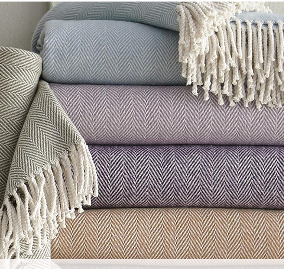 Celine Throw - White/Sea