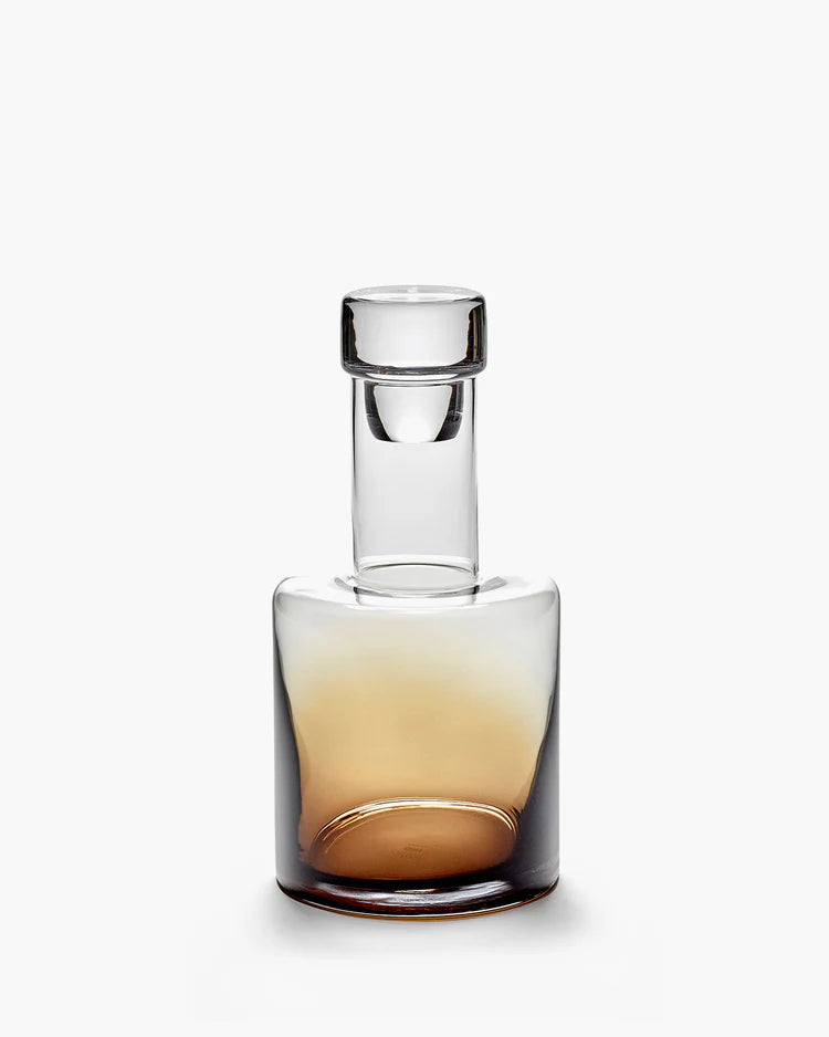Carafe / Amber Zuma