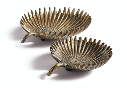 Set of two Palm Dishes