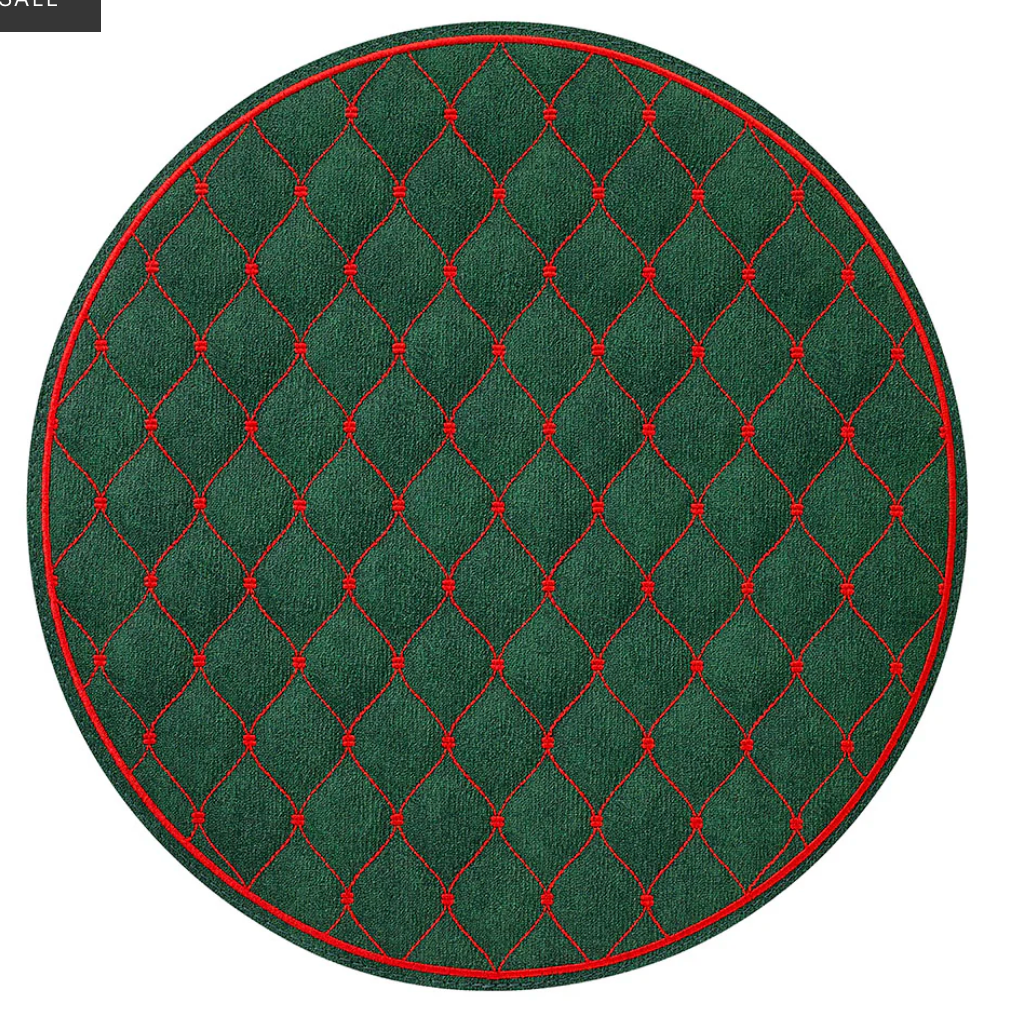 Quilted Diamond Forest/Red  Round Mat - Set of 4