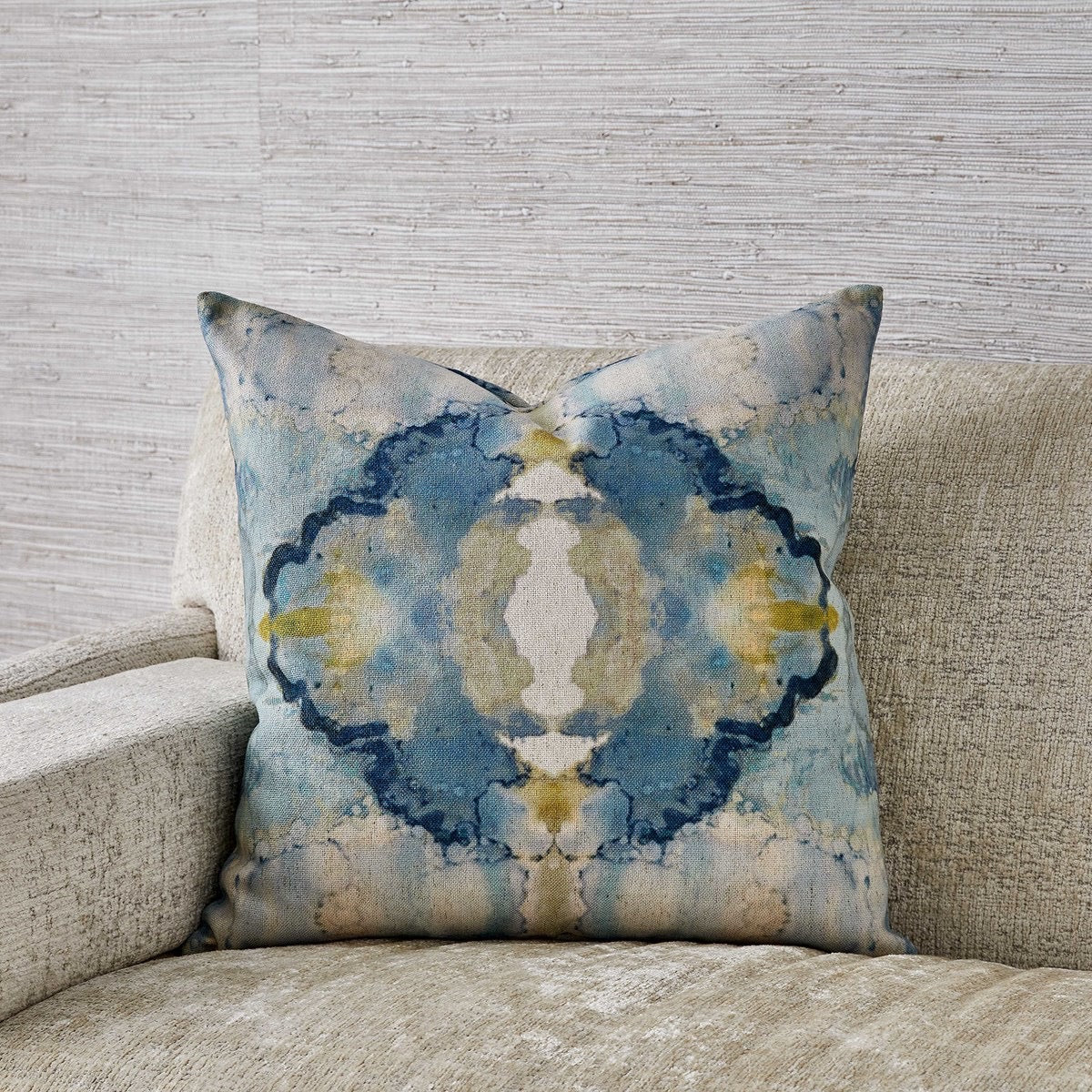 Spectrum Pillow - Blue