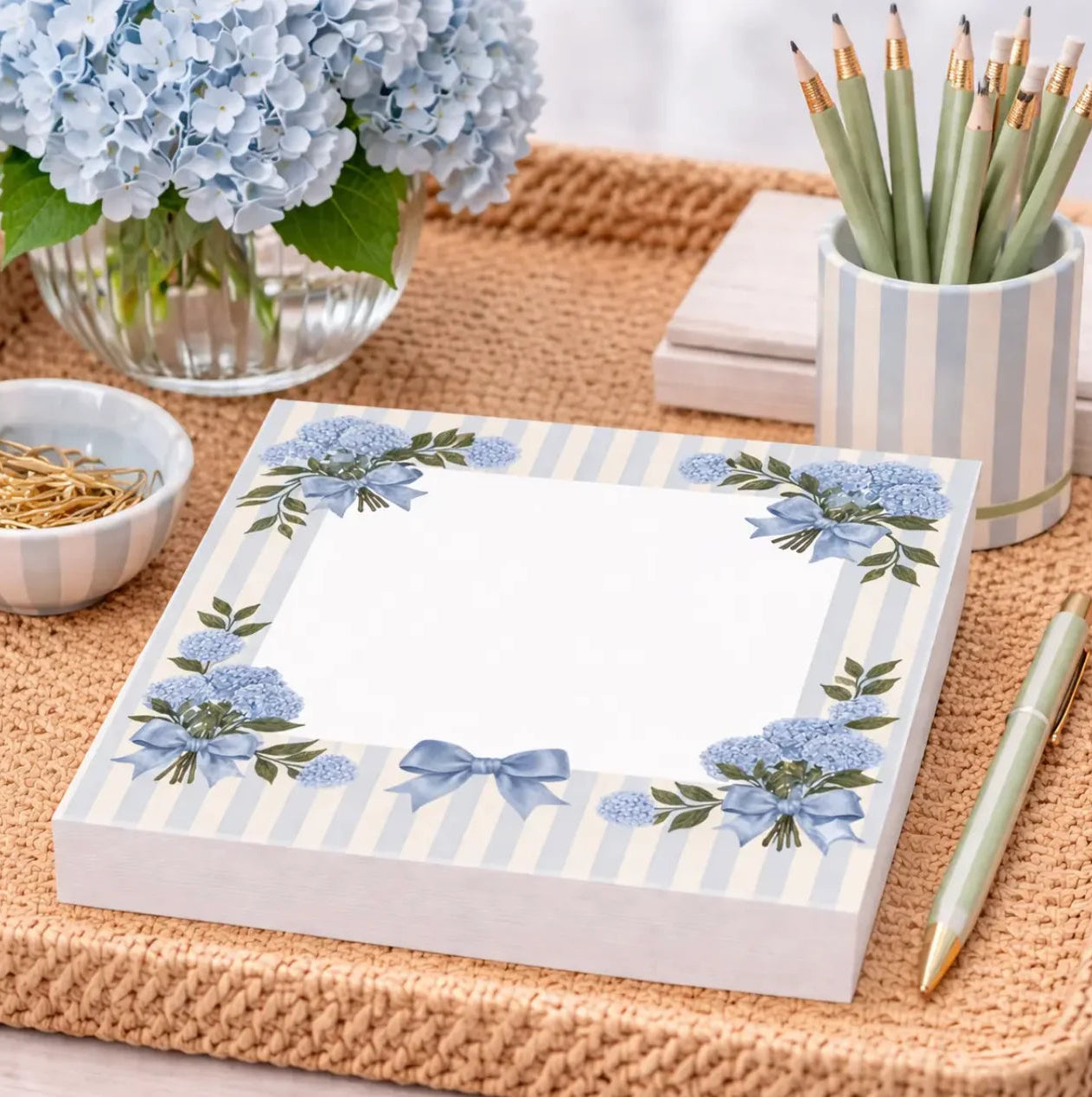 Notepad Refill, Hydrangea - 5x5 Inch