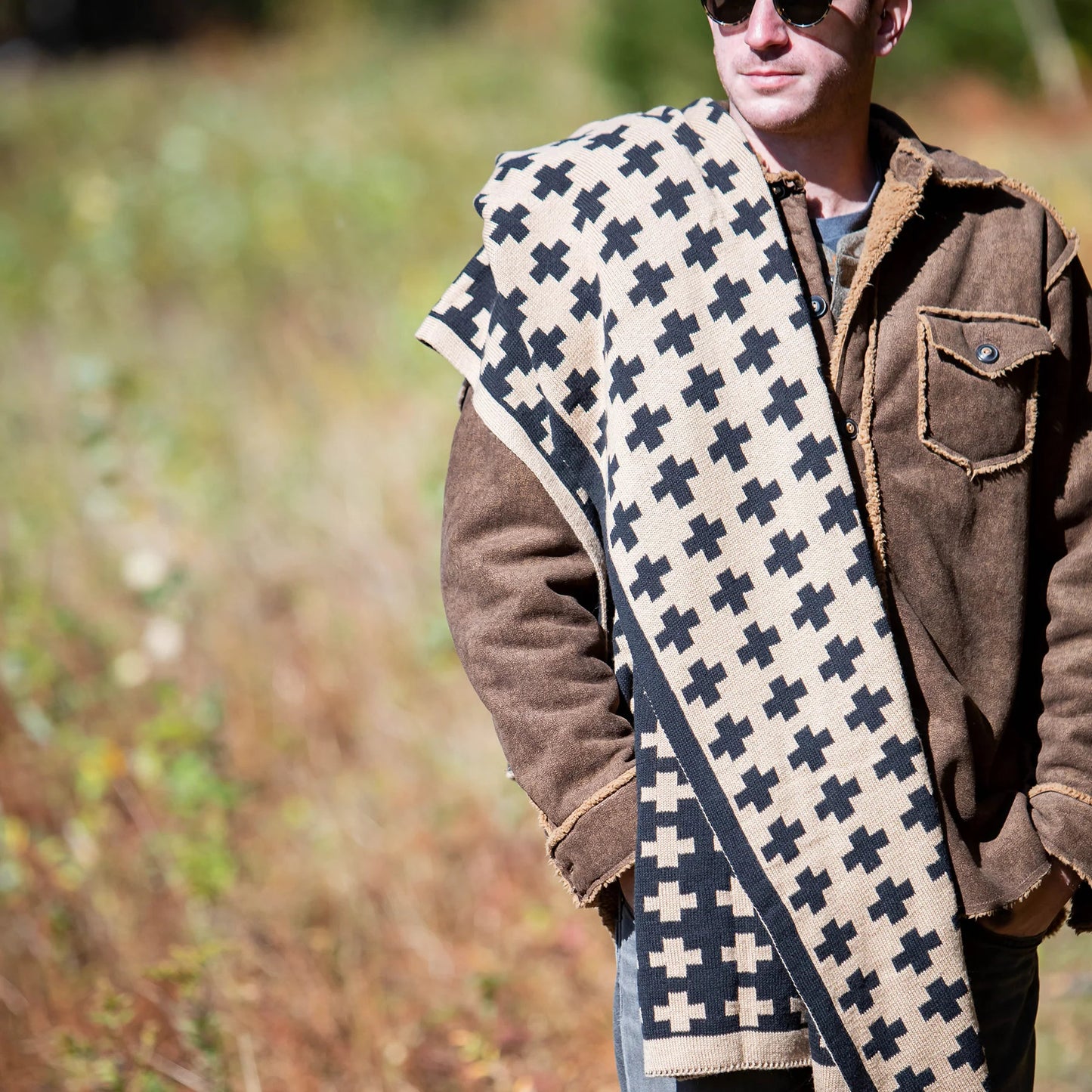 Reversible Wool Small Cross Throw - Ivory/Pewter