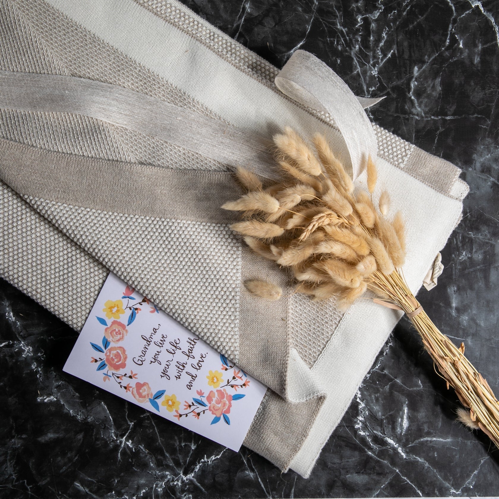 Eka Stipple Throw - Thumbnail 3