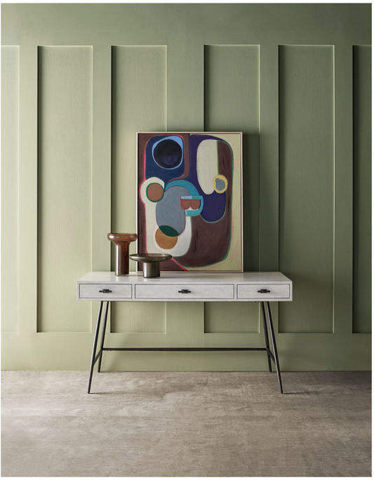 Saatchi Desk