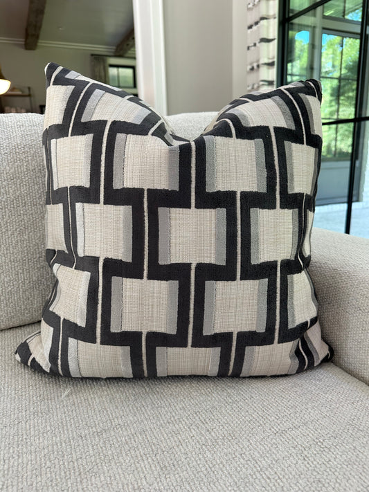 Wydham Carbon Pillow
