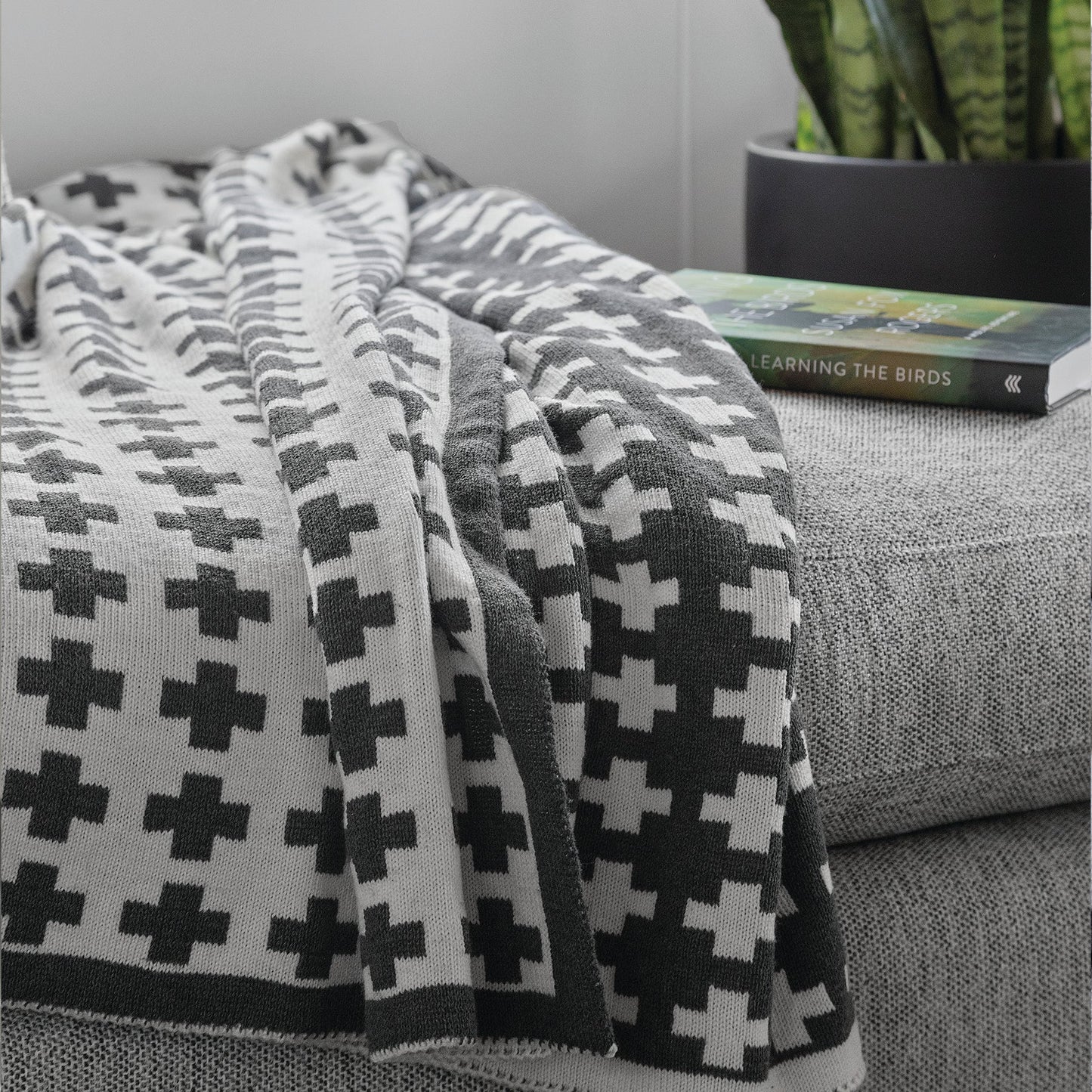 Reversible Wool Small Cross Throw - Ivory/Pewter
