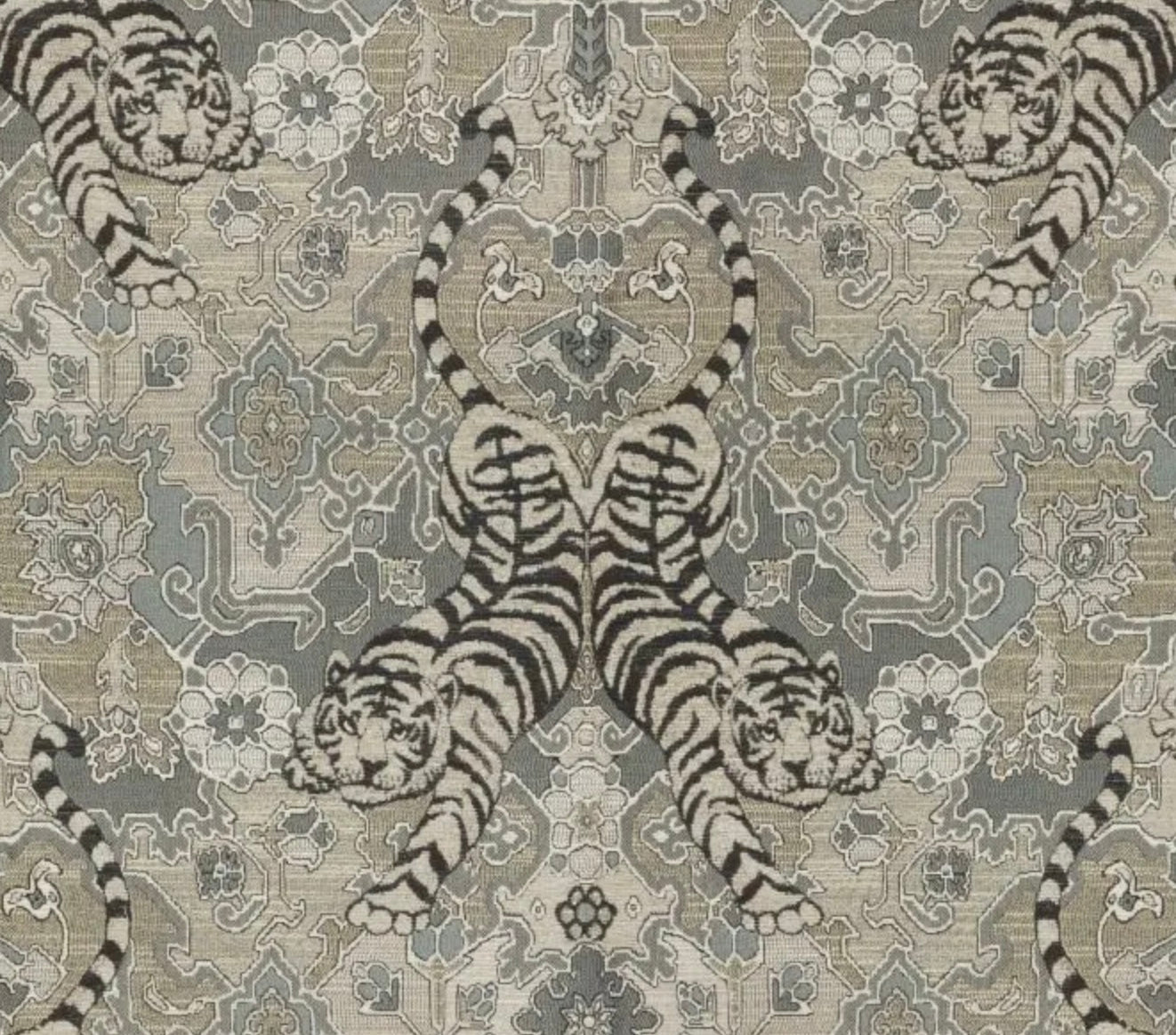 Socotra Tiger Pillow: 276-626626